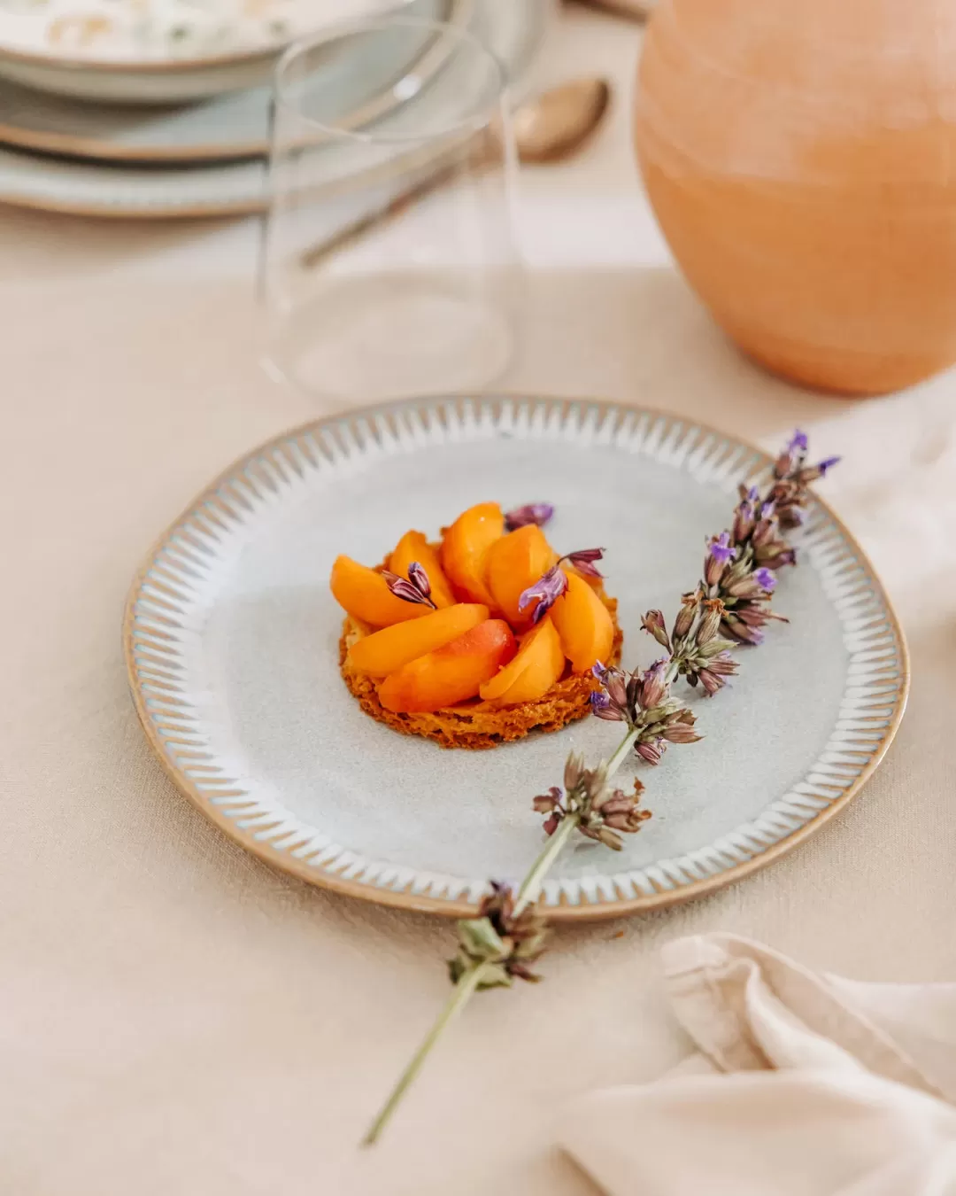 Assiette à dessert en Grès Diamètre 21,5 cm - GAUDINA Assiette à dessert en Grès Diamètre 21,5 cm - GAUDINA