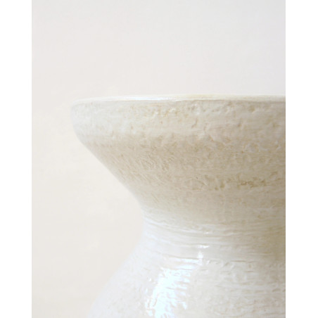 Calla — Organic ceramic side table | Masamé
