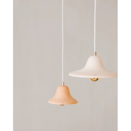 Gigaro M — Raw ceramic pendant light D23 | Masamé
