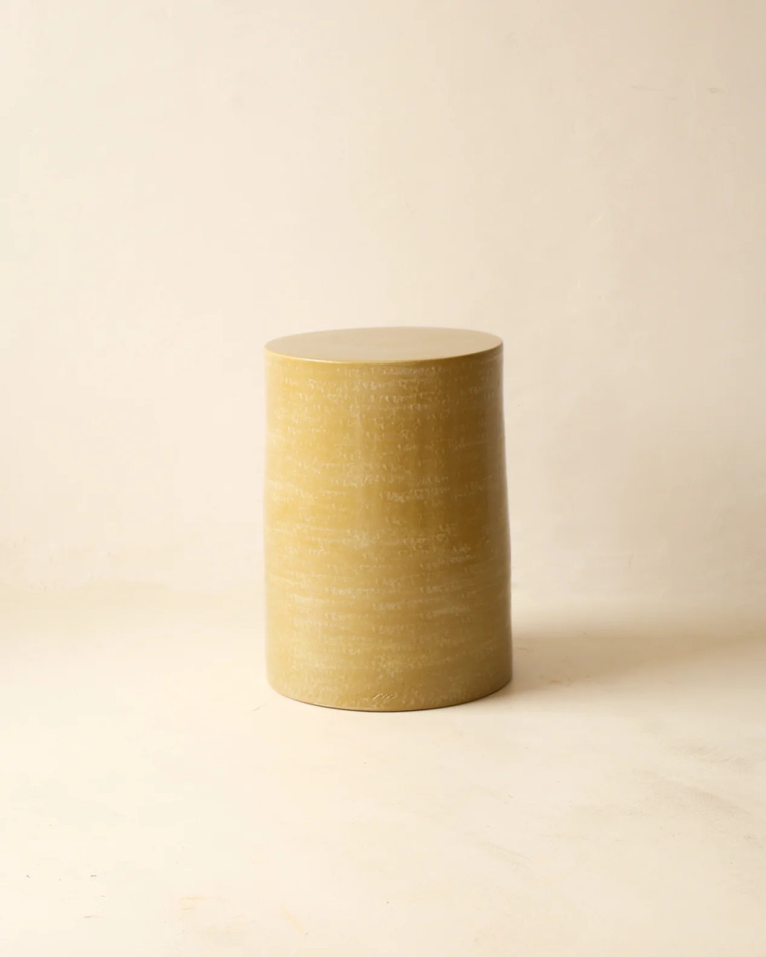 Roucas — Artisan ceramic side table and column | Masamé