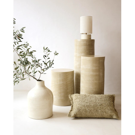 Roucas — Artisan ceramic side table and column | Masamé