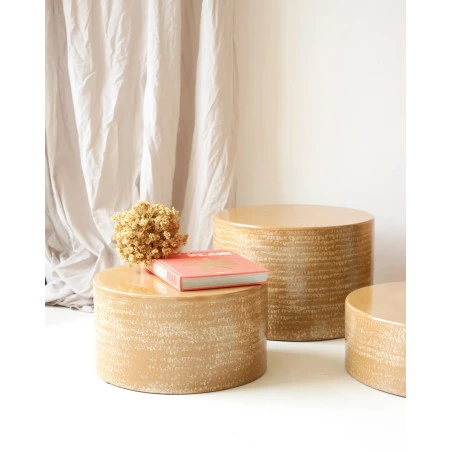 Table basse ronde en terracotta finition crème - Masame