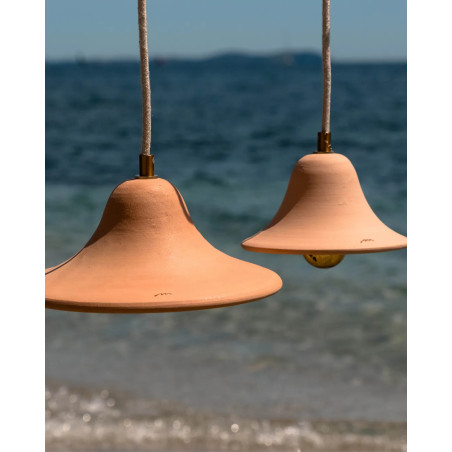 Gigaro M — Raw ceramic pendant light D23 | Masamé